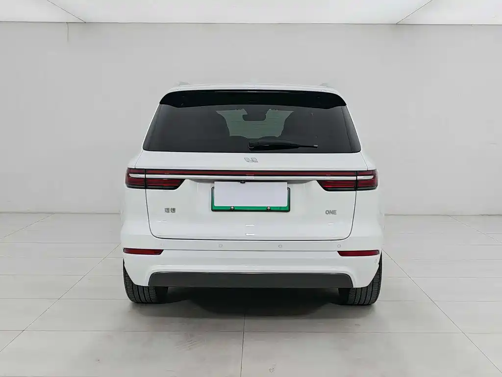 Li Auto ONE 2020 6 мест
