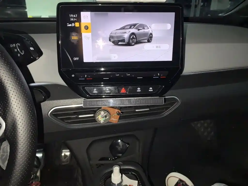 Volkswagen ID.3 — миниатюра 6