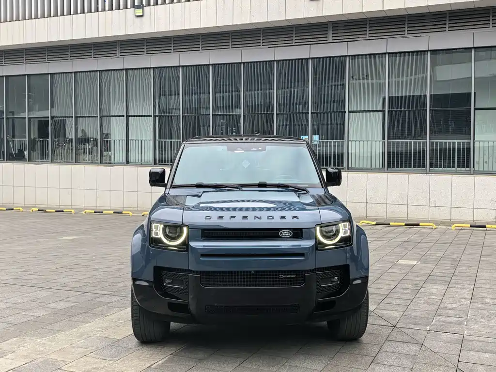 Land Rover Land Rover Defender 2022 90 2.0T P300 X-DYNAMIC HSE