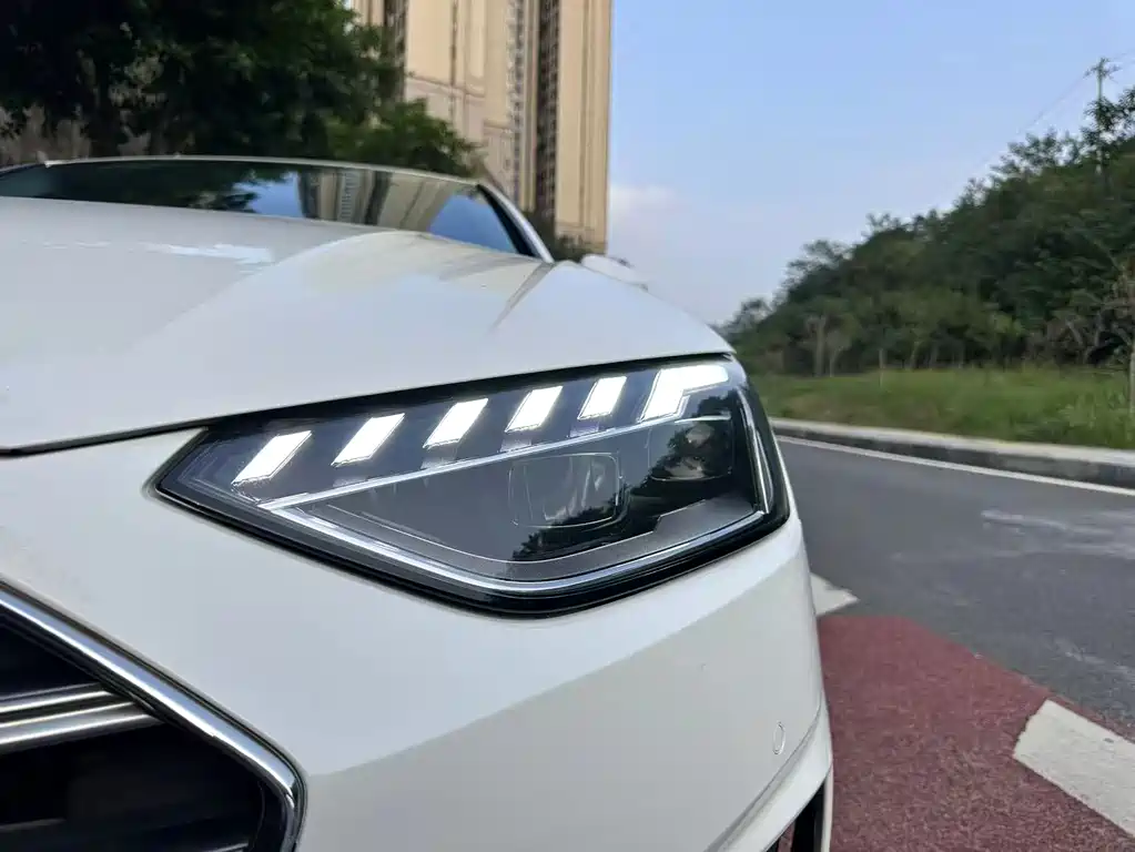 Audi A4L — миниатюра 4