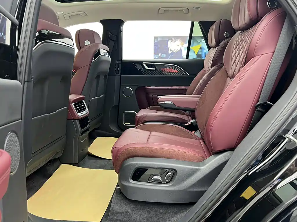 Hongqi Hongqi E-HS9 — миниатюра 29