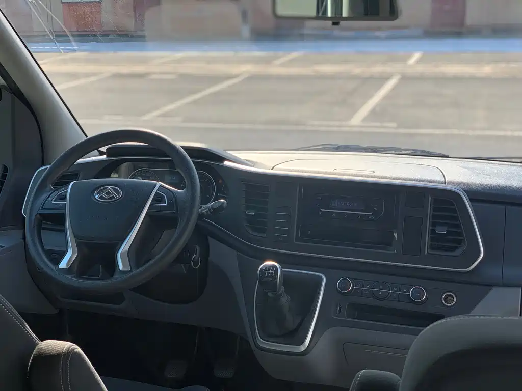 SAIC MAXUS XINTU V80