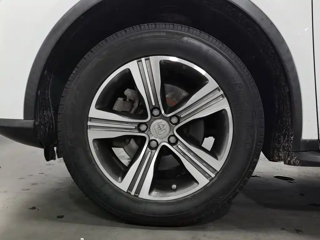 BYD Tang — миниатюра 17