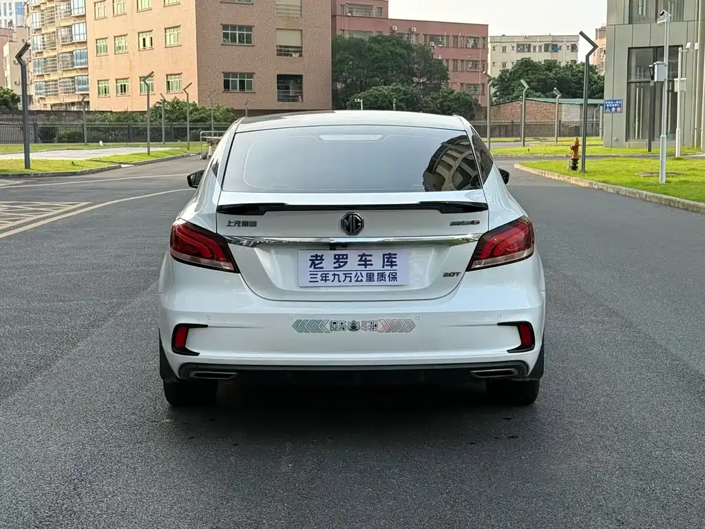 MG MG6 — миниатюра 8