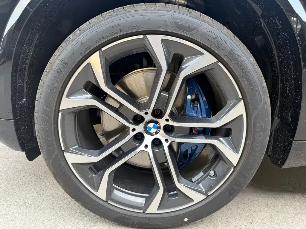 BMW X5 — миниатюра 17