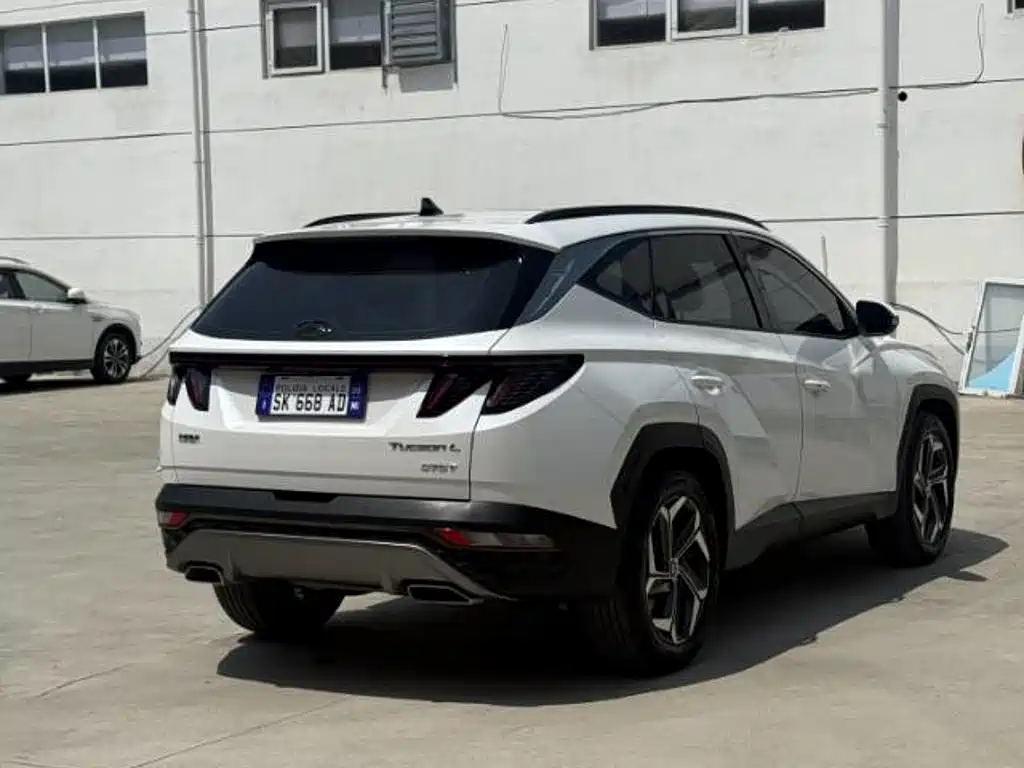 Hyundai Tucson — миниатюра 9