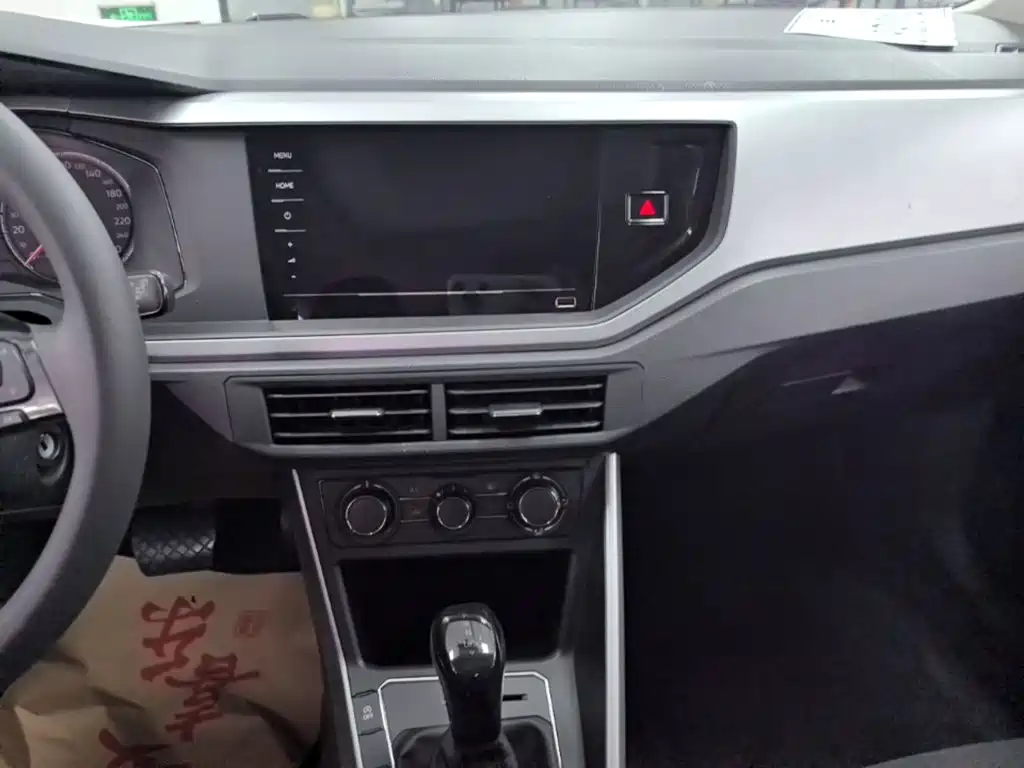 Volkswagen Polo — миниатюра 9
