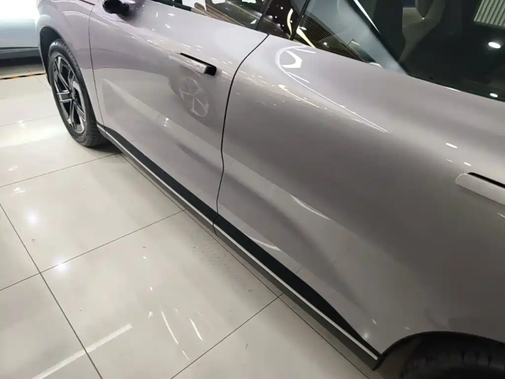 Volvo гибрид Volvo XC70 plug-in — миниатюра 22