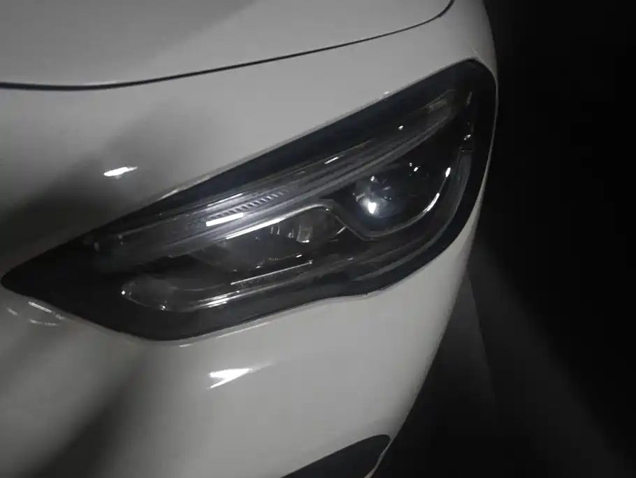 Mercedes-Benz GLA — миниатюра 5