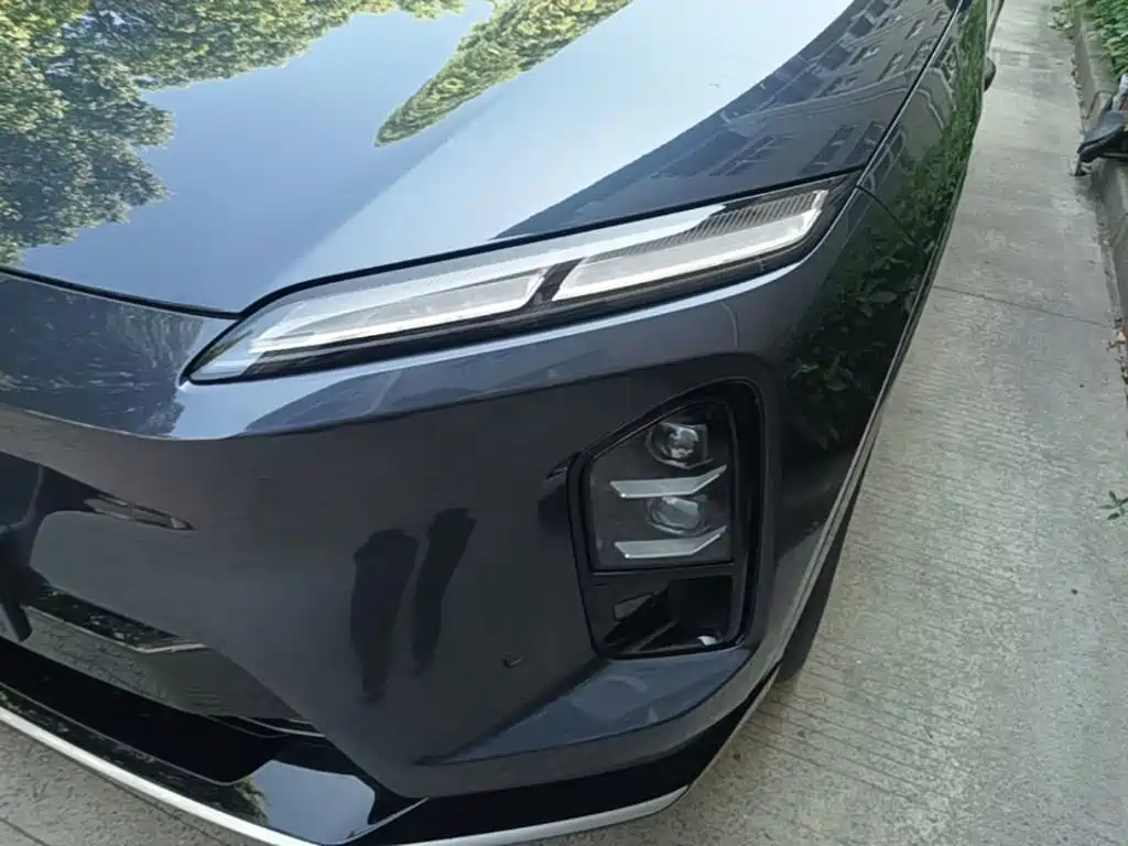 NIO ES6 — миниатюра 18
