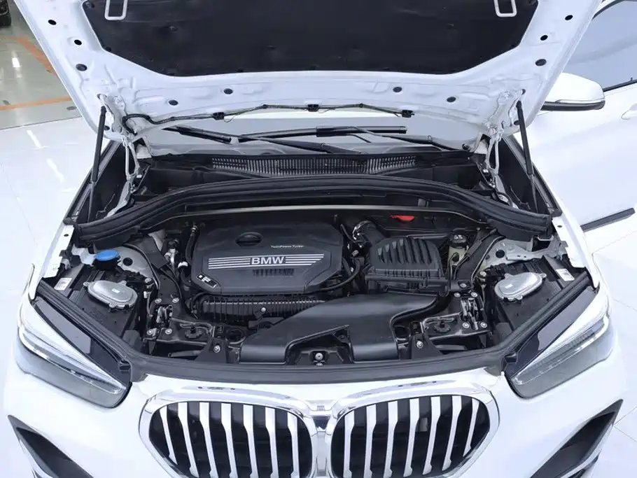 BMW X1 — миниатюра 10