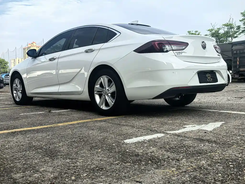 Buick Regal 2020 552T Elite