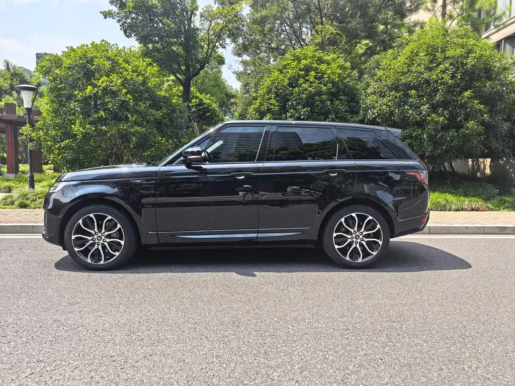 Land Rover Sport — миниатюра 3