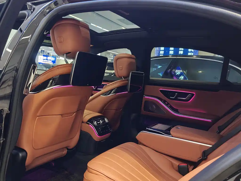 Mercedes-Benz S-Class — миниатюра 9