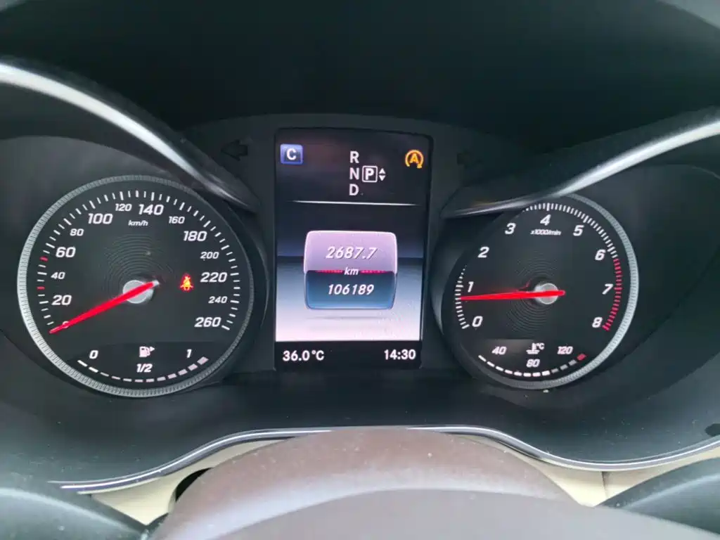 Mercedes-Benz C-Class — миниатюра 16
