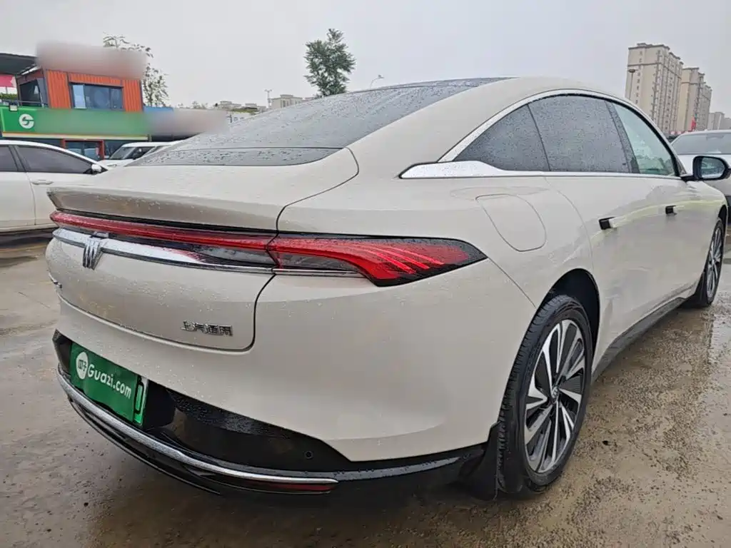 Buick Electra L7 — миниатюра 7