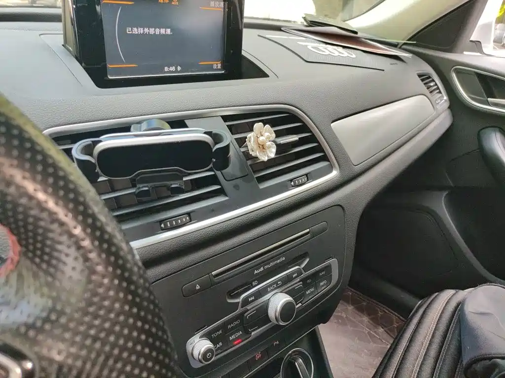 Audi Q3 — миниатюра 14
