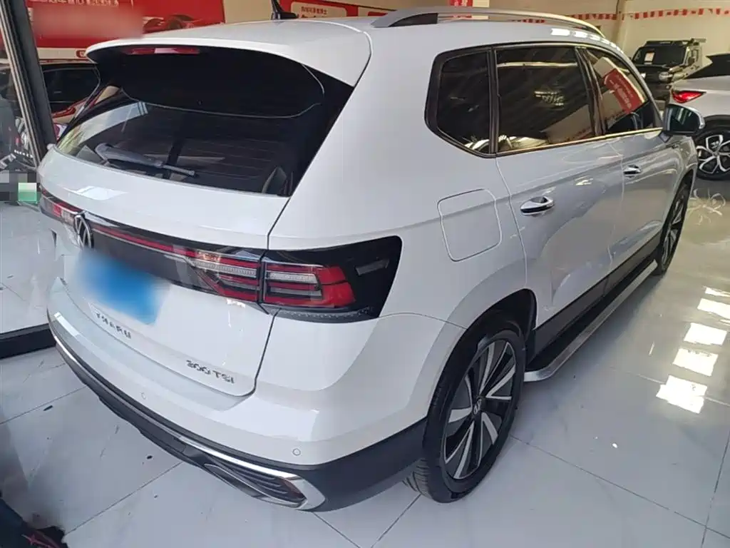 Volkswagen Tharu 2023 300TSI