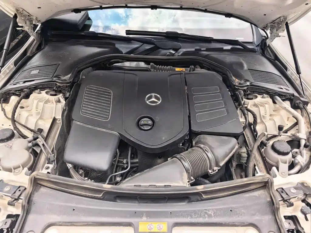 Mercedes-Benz C-Class — миниатюра 21