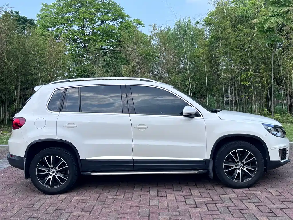Volkswagen Tiguan 2013 1.8TSI AT Luxury