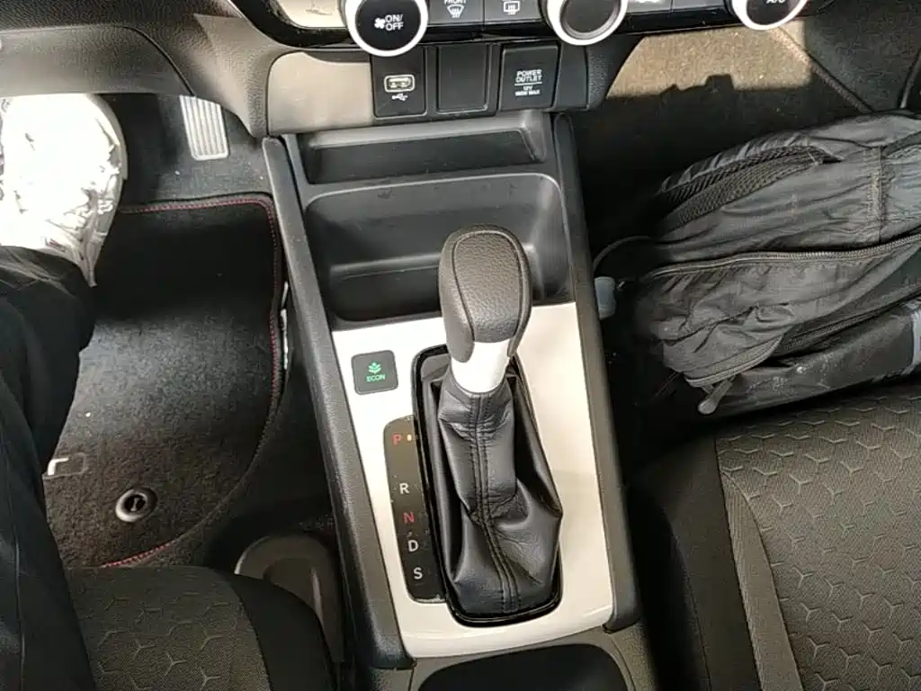 Honda Fit — миниатюра 14