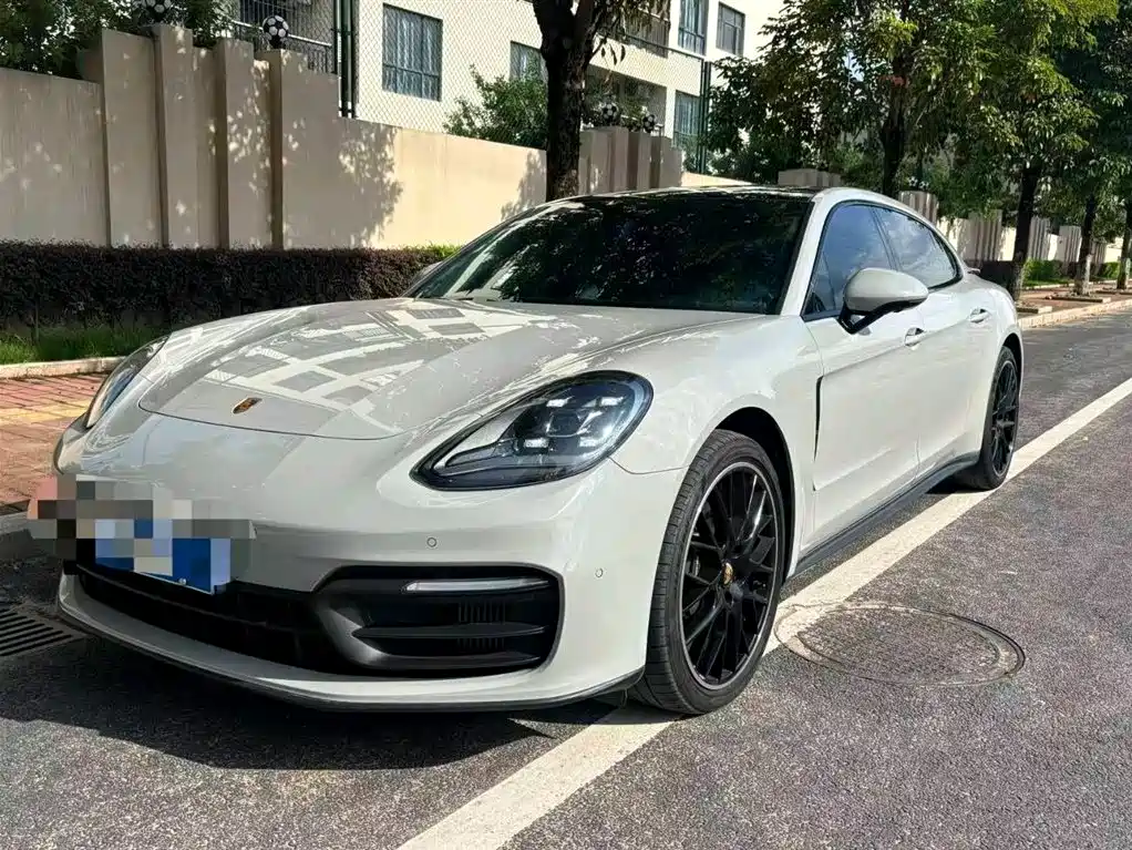 Купить Porsche Panamera
