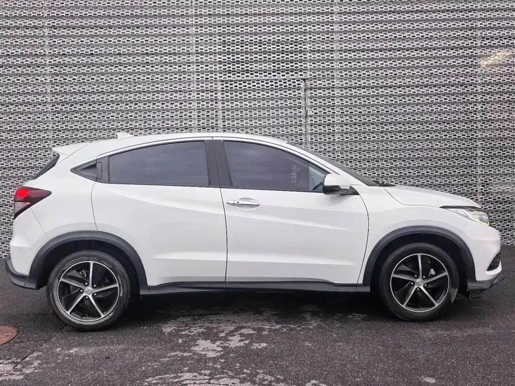 Honda Vezel — миниатюра 2