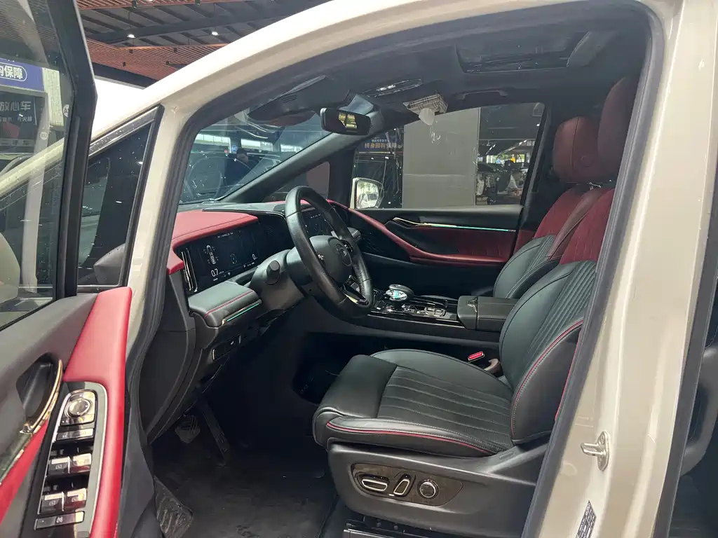 GAC Motor Trumpchi M8 — миниатюра 7