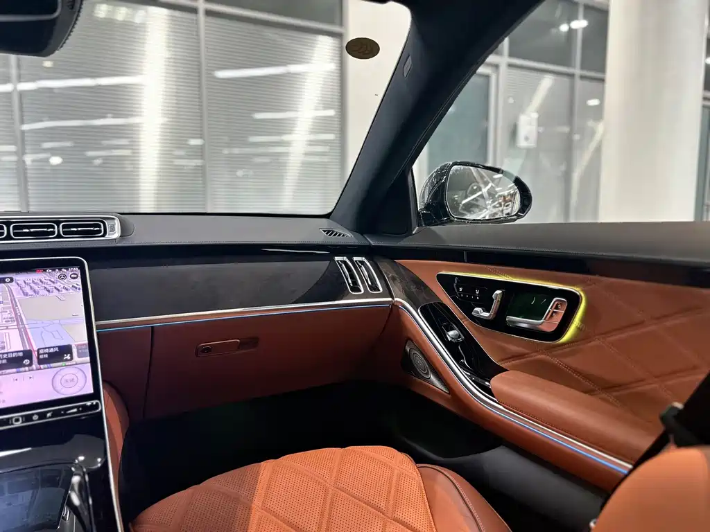 Mercedes-Benz S-Class — миниатюра 15