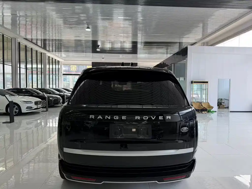 Land Rover Range Rover — миниатюра 4