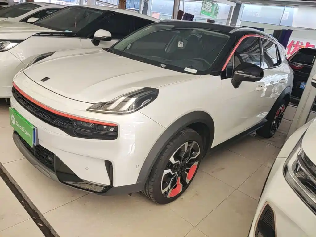 Lynk & Co 06 — миниатюра 2
