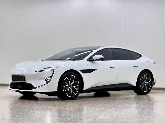 2025 Avatr 12