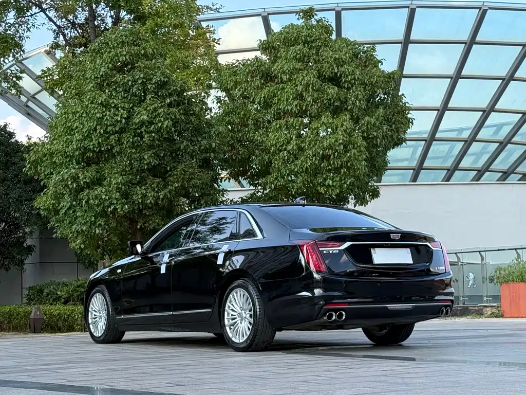Cadillac CT6 — миниатюра 9