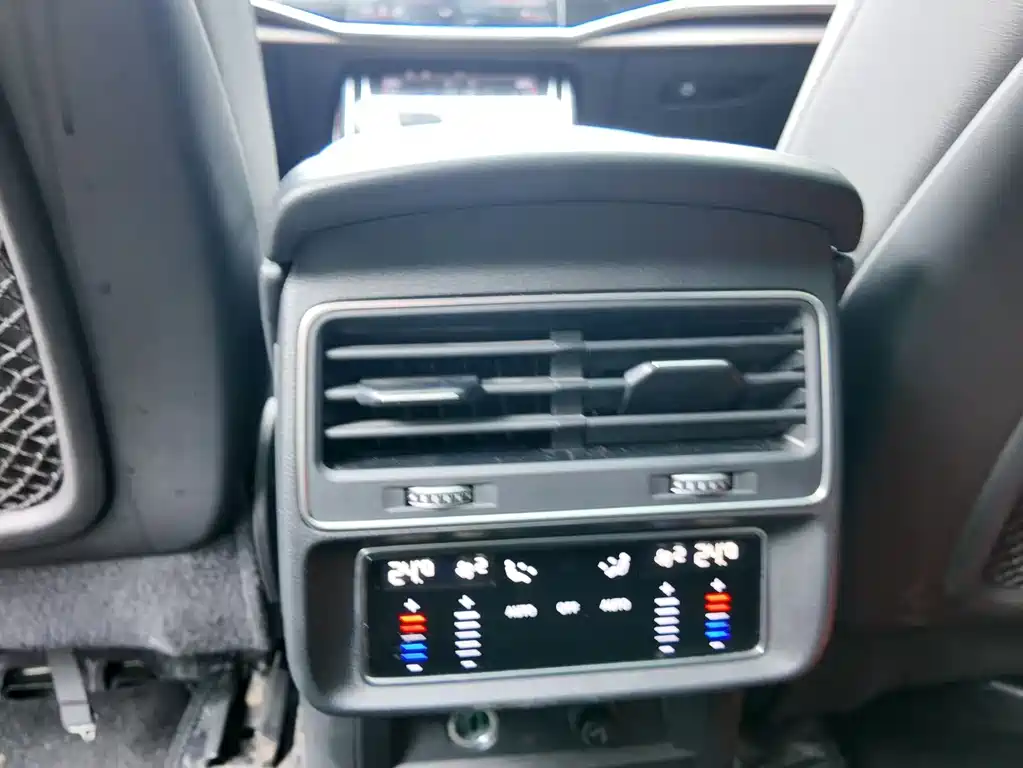 Audi Q7 2022 55 TFSI quattro S line Sport