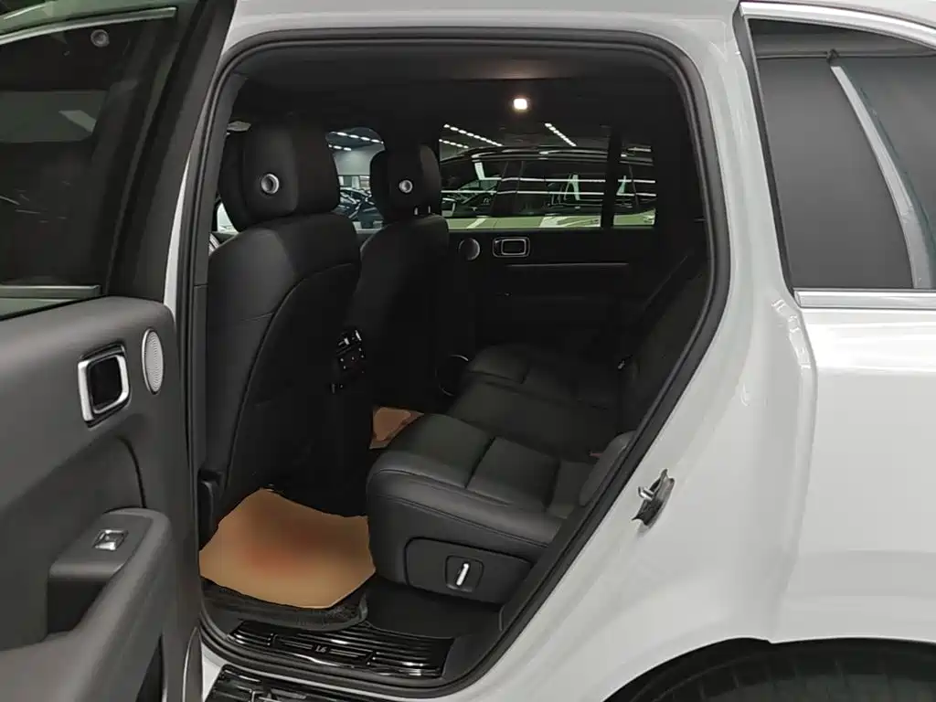 Li Auto Li L6 — миниатюра 17