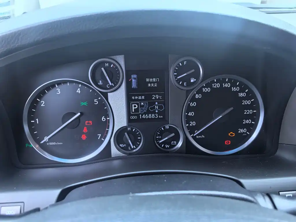 Lexus LX — миниатюра 5