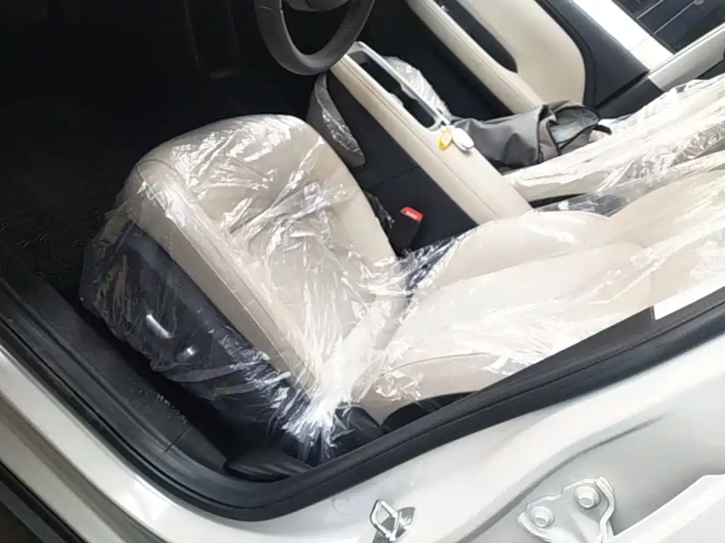 Wuling Bingo PLUS — миниатюра 15