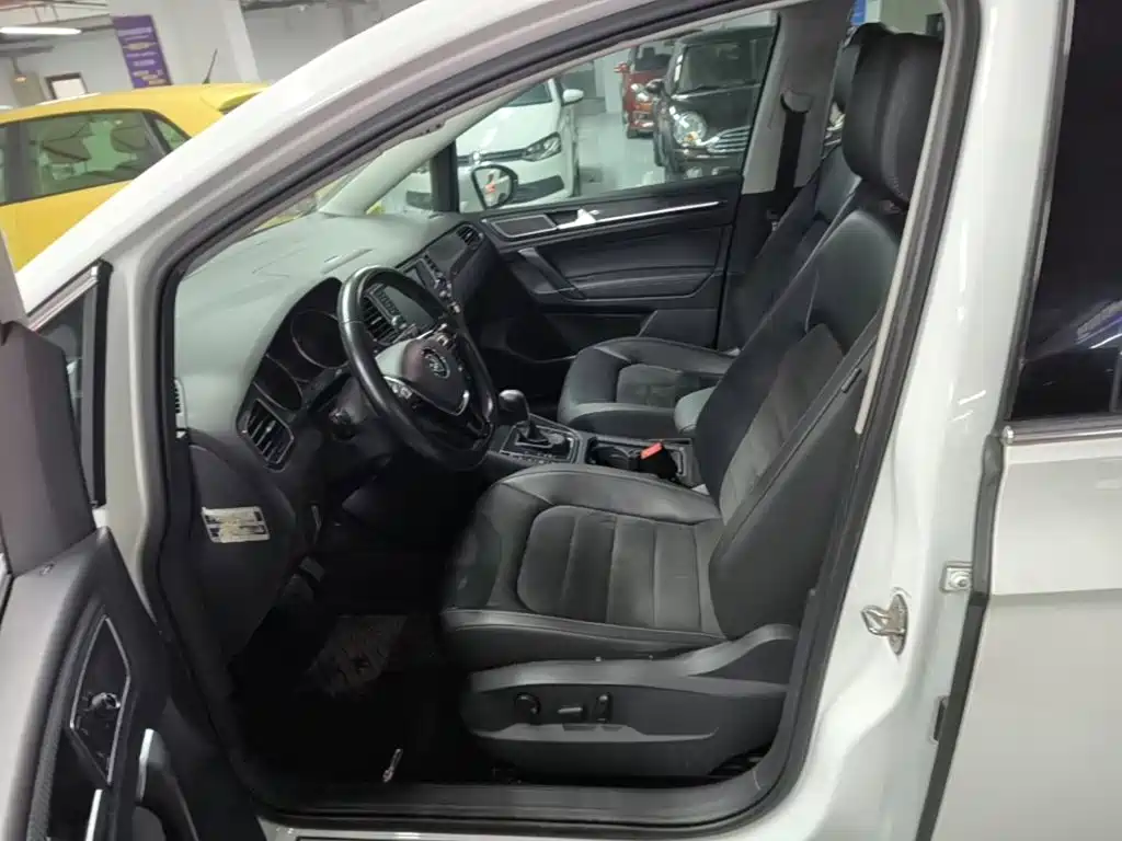 Volkswagen Golf Sportsvan — миниатюра 15