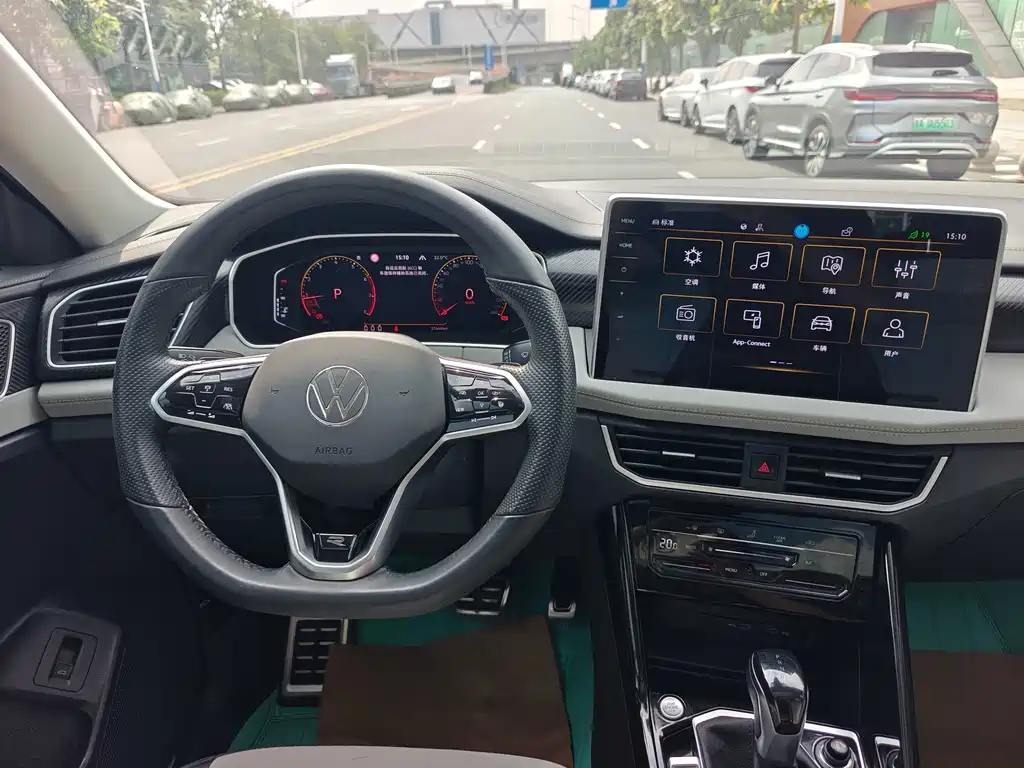 Volkswagen X — миниатюра 12