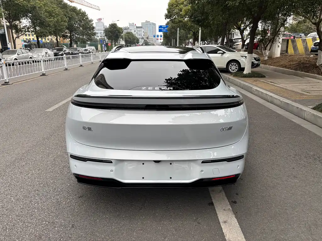 ZEEKR EXTREME KRYPTON 007GT