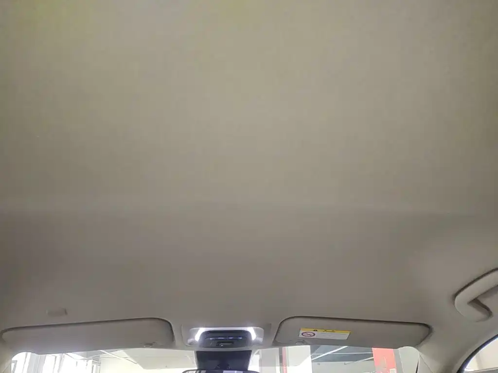 Toyota Corolla Cross — миниатюра 18