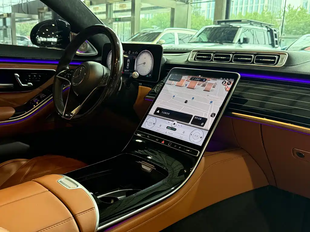 Mercedes-Benz S-Class — миниатюра 7