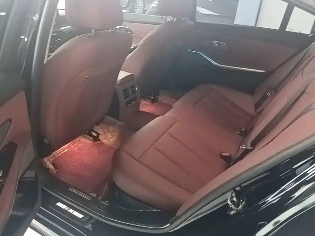 BMW 3 Series — миниатюра 17