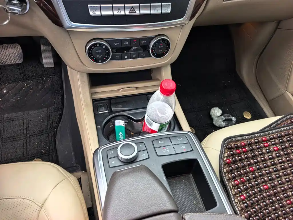 Mercedes-Benz M-Class — миниатюра 14