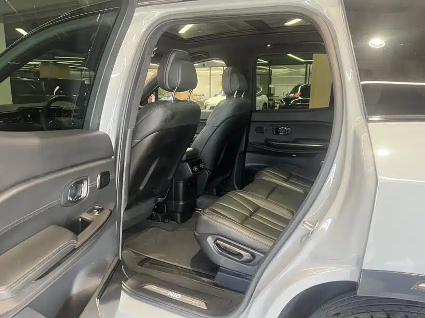 NIO NIO ES8