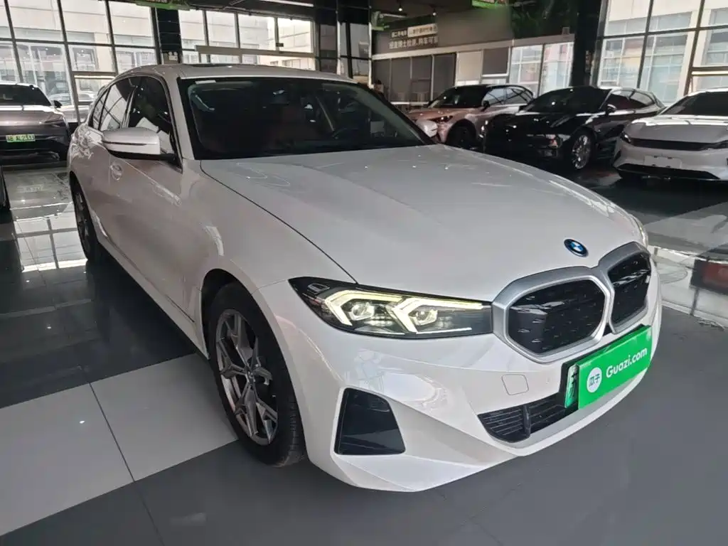 BMW i3 — миниатюра 4
