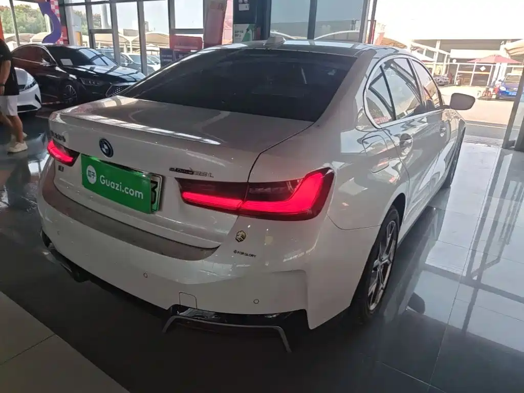 BMW i3 — миниатюра 7
