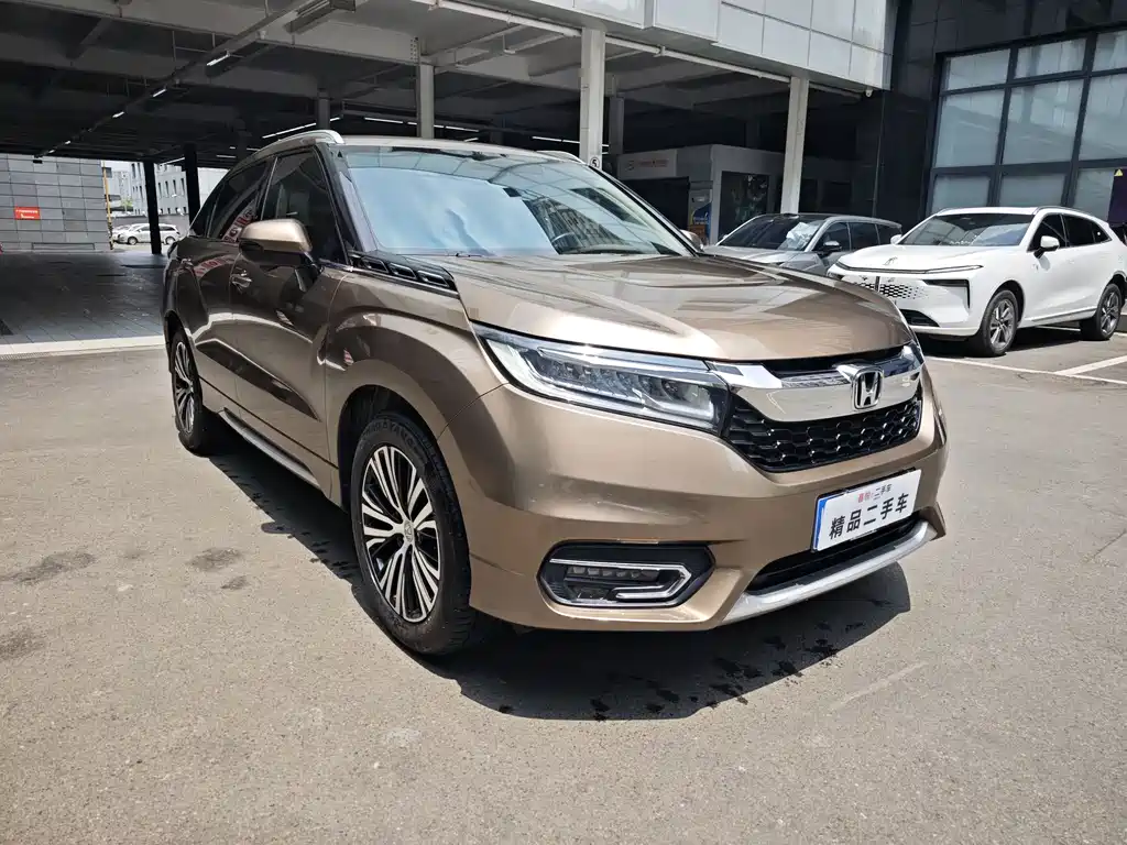 Honda Avancier 2017 370TURBO Premium