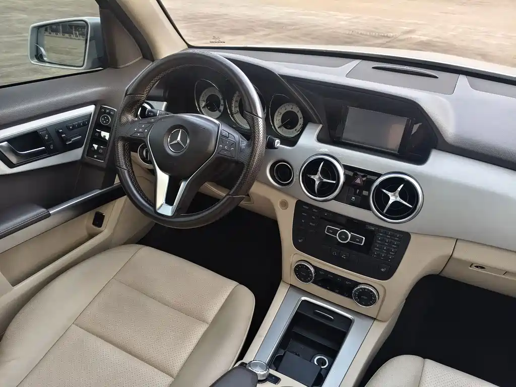 Mercedes-Benz GLK-Class — миниатюра 13