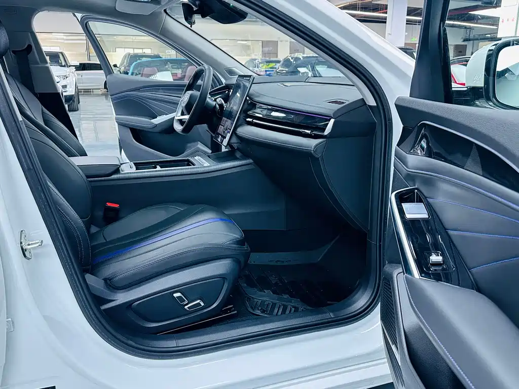 GEELY AUTOMOBILE XINGRUI